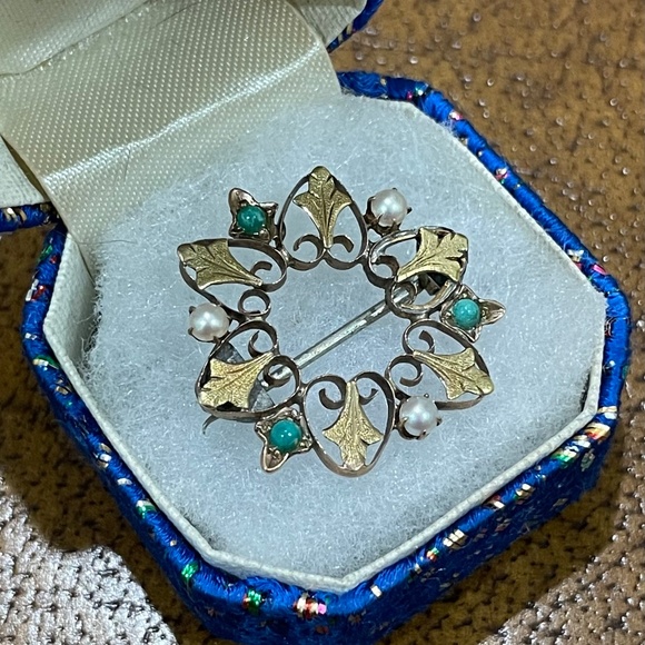 Antique Victorian 10k Yellow Gold Turquoise Pearl Ivy Leaf Wreath Brooch - Picture 3 of 10